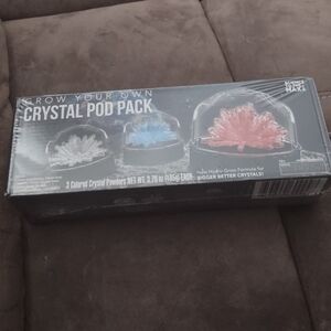 Crystal Pod Pack with Colored Powders